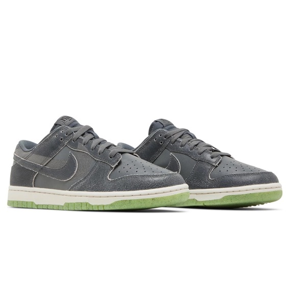 Nike Dunk Low SE ‘ Cauldron’ - 6Y/7.5W - Picture 1 of 7